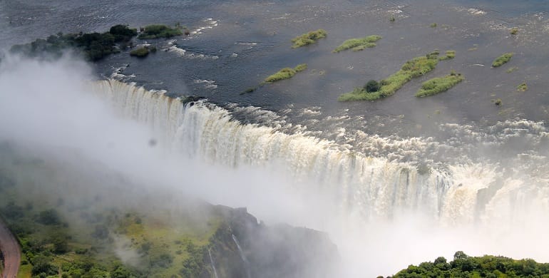 victoria-falls-wet-season_2