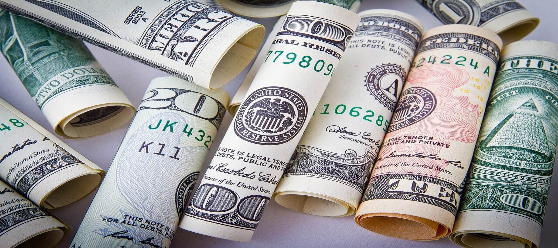 what is the currency that is used in Zimbabwe