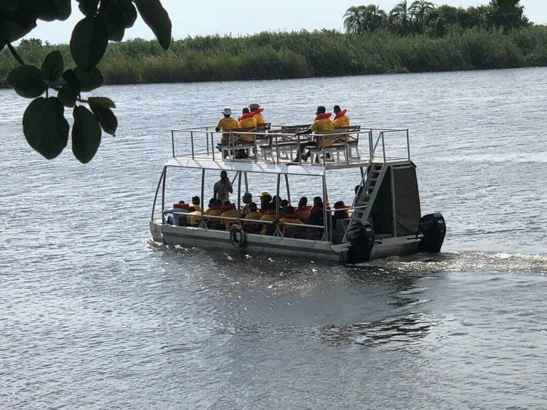 4days-vicfalls-getaway (9) 4days-vicfalls-getaway (9)