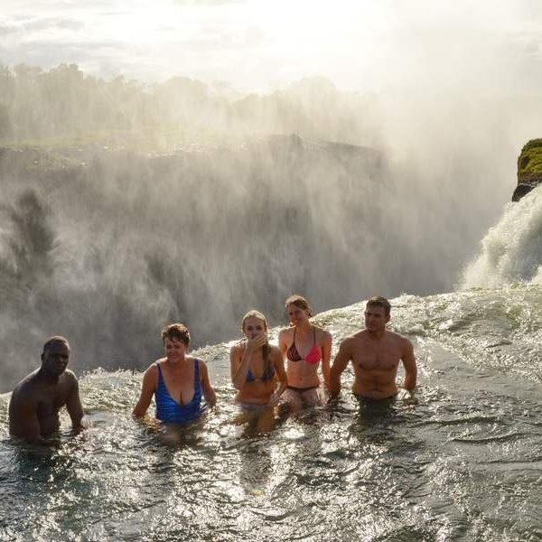 devil's pool at victoria falls